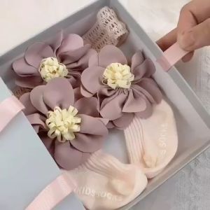 Cute Baby Pictorial Christening Birthday Baby Hat and Socks Set Cotton Soft Infant Turban Headband and Socks New Born Remembrance Picture Outfit Accessories