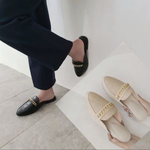 Sepatu & Sandal Big Size Jumbo Wanita: Panduan Lengkap