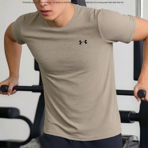 Under Armour | Quick-Drying Elastic T-Shirt