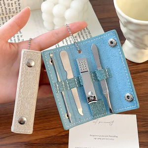 Dorisna ชุดเครื่องมือดูแลส่วนบุคคล4 In 1ของขวัญทางธุรกิจปัตตาเลี่ยนที่ฝนเล็บเล็บแบบพกพาชุดไม้แคะหูสแตนเลสมืออาชีพชุดกรรไกรตัดเล็บ