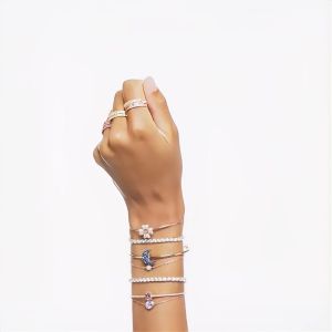 สวารอฟสกี้ กำไล Sublima พระจันทร์ หลากสี เคลือบโทนสีโรสโกลด์ สร้อยข้อมือสวารอฟสกี้ สร้อยข้อมือคู่รัก สร้อยข้อมือเงินแท้ 925 สร้อยข้อมือ 2 in 1 สร้อยข้อมือแฟชั่น ชุดเครื่องประดับสตรี สร้อยข้อมือเงินสเตอร์ลิง เครื่องประดับสตรี จัดส่งรวดเร็ว จัดส่งฟรี