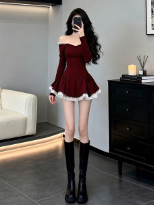 LIRUSHAN | Váy Ngắn Đỏ Trễ Vai