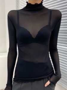 เสื้อยืดคอวีผ้าตาข่ายแขนยาวสำหรับผู้หญิง เสื้อชั้นในเซ็กซี่ฤดูใบไม้ร่วง/ฤดูหนาว เสื้อชั้นในผ้าตาข่ายบาง ทรงสลิมฟิต แขนยาว ปกติ