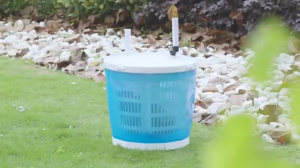 2-in-1 Mini Washing Machine and Spin Dryer - Holds up to 2 kg - Portable Hand Cranked Non-Electric Top Washer/Dryer for Camping Caravans
