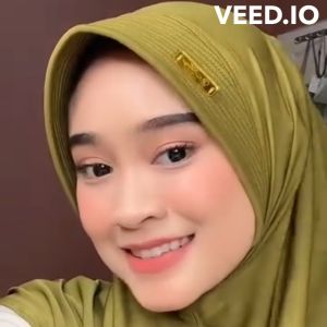 Hijab Bergo Hamidah Jersey Premium Label Acrylic Pin Gold Emas