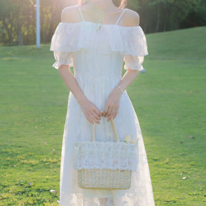 ชุดเดรสยาวแขนสั้นไหล่เดียวพิมพ์ลายฤดูร้อนสำหรับเด็กผู้หญิง สีขาว เดรสยาวทรงเอคอวี กระโปรงทรงเอ ทรงเข้ารูป