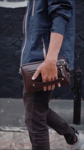 Hand Bag Pria Keren Kulit Asli. Caliandravieri AR Terbaru 2023