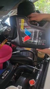 ชุดน้ำมันเครื่องสังเคราะห์แท้ มาสด้า บีที50 โปร ฟอร์ด นิวเรนเจอร์ วาโวลีน ดีเซล 5W-30 8 ลิตร แถมกรองน้ำมันเครื่องแท้/BOSCH โอริงรองน็อตถ่ายแท้ valvoline