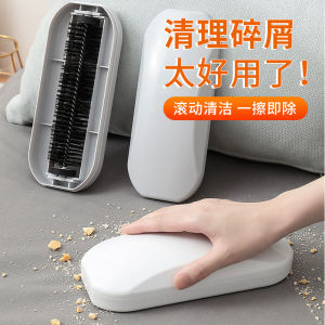 Multi-Functional Cleaning Brush Bed Dusting Rolling Home Use Table Top Clothes Dehairing Brush Household Personal Cleaning Tools