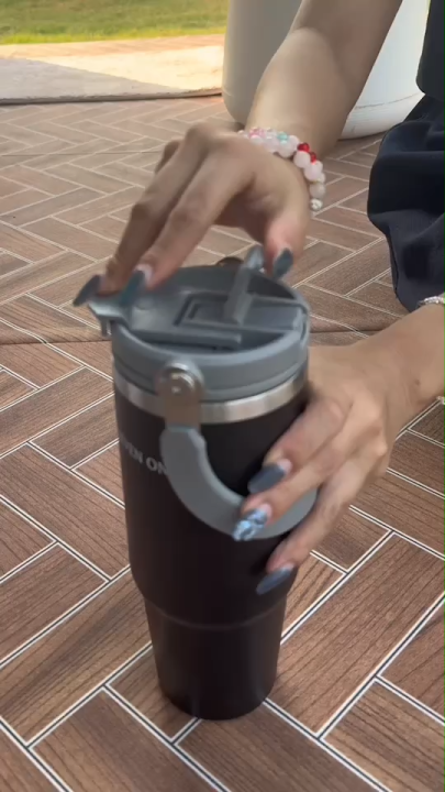 แก้วกาแฟ แก้วน้ำ แก้วเก็บอุณหภูมิ เเก้วเก็บความร้อน ความเย็น แก้วสแตนเลสแบบพกพา พร้อมจัดส่ง