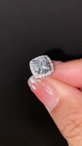 Anting Wanita Kualitas Tinggi & Berlian 1 Karat Sertifikat GRA