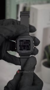 Jam Tangan Wanita Casio Baby-G BGD-10-1D Black Dial Black Resin Band