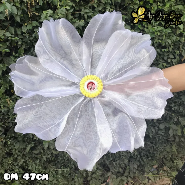 Kelopak%20Bunga%20Dekorasi%20Pelaminan%20model%20bunga%20sepatu%20/Artificial%20Flower%20/%20Kap%20Bunga%20Dekorasi%20/%20Bunga%20Hias%20/%20Giant%20Flower%20Premium%20/%20bahan%20kain%20organdi%20Organza%20-%20Image%202