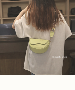 Versatile Autumn Winter Crossbody Saddlebag Womens New 2025 High Quality Unique Design Popular Soft PU Leather Magnetic Buckle