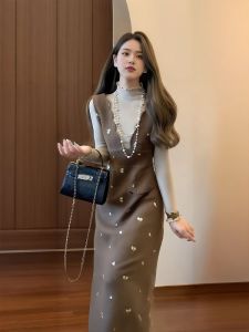 CHANGTONG | Embroidery Floral V-Neck Knit Dress 2-Piece Set