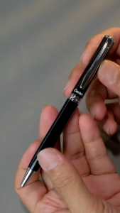 Bút ký Pentel B811 cao cấp ngòi 0.8mm mực xanh thiết kế thanh lịch đa dạng màu sắc