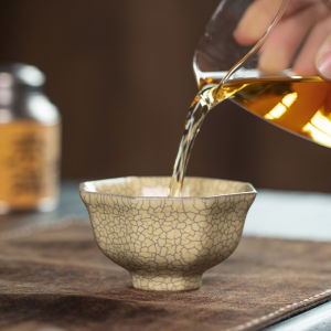 Elegant Chinese Style Blue Porcelain Gongfu Tea Cup High End Mens Personal Specialty Drinking Cup Handmade Ceramic Tea Bowl