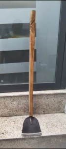 Cuốc Đào Đất Cán Bằng Gỗ Dài 100 CM Lưỡi Cuốc To