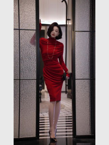 QFN | Light Mature Style Red Waist-cinching Slimming Pencil Dress
