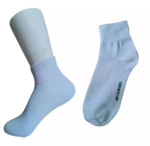 TERSEDIA ISI 12/6/3/1 PASANG KAOS KAKI PUTIH PENDEK/ KAOS KAKI SEKALOH SMP&SMA/ KAOS PUTIH POLOS