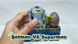 Deformed Egg JT7001 Bat man vs Super man Superhero Shocked The Market 4pcs (4 Different Designs) (Ready Stock)