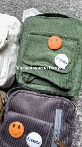 Tas Selempang Corduroy Casual Nouya dengan Pin Unik - Warna Solid
