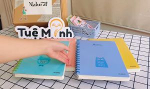 Sổ lò xo kép CARO KLONG 297 - 200 trang - Định lượng 120gsm - Khổ B5 170x240mm - Màu Pastel Gia Nguyễn --