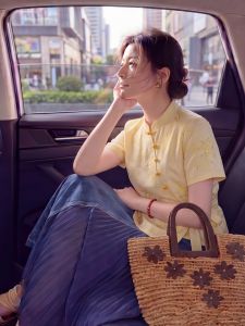 PAIBOLI | Design Elegant Yellow Mandarin Collar Button Chinese-style Short Sleeve Shirt
