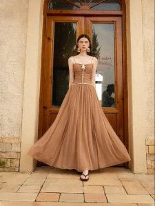 D-PLAY | Resort-Style Versatile Khaki Gathered Starfish Mesh Dress