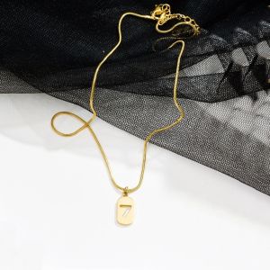 Dây chuyền titan nữ mặt số 7 cá tính dây trơn tròn mềm mại không đen gỉ