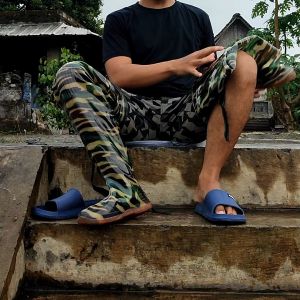 SEPATU BOOTS PRIA KARET PANJANG 80CM & SEPATU BUT KARET PANJANG ANTI KEONG PETANI