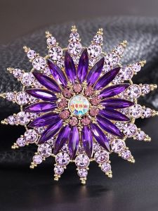 Elegant Purple Glass Snowflake Brooch Pin Fashionable Womens Blouse Closure Anti-Light Chest Flower Alloy Embedded Artificial Gem