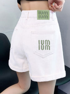 กางเกงขาสั้นผ้ายีนส์ขาบานเอวสูงสำหรับผู้หญิงในช่วงฤดูร้อน กางเกงขาสั้นทรงเอไซส์ใหญ่หลวมๆ สีขาว กางเกงขายาวทรงเอ