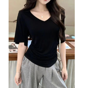 EETSTH | Waist-cinching Short Sleeve T-shirt Black Slimming V-neck Short Top