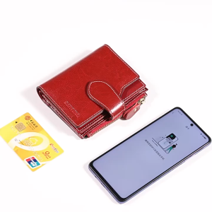 MISTLETOE RFID Protection Women Small Purse Original Genuine Cowhide Leather Coin Wallet with Zipper Red Black Color