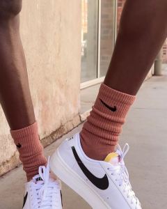 Nike Sepatu Wanita Blazer Low Platform - Putih [DJ0292-103]