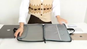 กระเป๋าโน๊ตบุ๊ค กระเป๋าแล็ปท็อป laptop bag วัสดุกันน้ำและกันรอยขีดข่วน Notebook bag - พร้อมส่ง