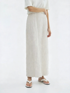 AMII | Lightweight Slimming Semi-Skirt