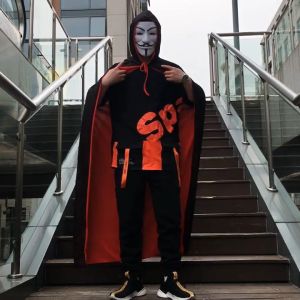 Kostum Halloween Cosplay Jubah Vampire Plus Hoodie Hitam Merah Bolak Balik