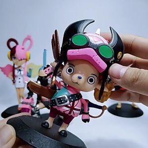 Action Figure ONE PIECE RED Q Ver. Miniatur Pajangan Mainan Topper Luffy Zoro Sanji Uta Franky Jinbe