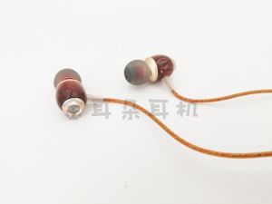 Rock DJ Heavy Bass Pear Wood Red Mahogany Log Solid Wood In-Ear Earphones without Mic Wired Headsets for Audio And Video Devices
