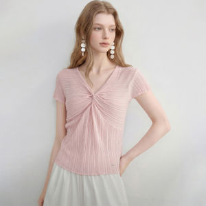 Slim Fit V-Neck Short Sleeve Knitted Top