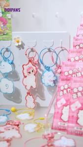 พวงกุญแจกล่องสุ่มอะคริลิก Babye & DIDI หลากสีและสไตล์