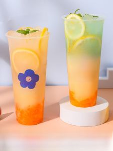 แก้วพลาสติกใส่นม/ชา 90 มม แบบใช้แล้วทิ้ง สีฟ้า Klein Blue Ins 700 มล แก้วน้ำผลไม้แบบนำกลับบ้าน แก้วพลาสติกสำหรับเครื่องดื่มยอดนิยมในอินเทอร์เน็ต