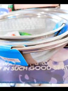 Rổ lưới tròn inox size 22 cm  25cm 28cm dùng để vo gạo đựng trái cây...- Rổ inox lỗ nhỏ tiện dụng