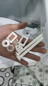 Ốc Nắp Bồn Cầu Ốc Gắn Nắp Bàn Cầu Dành Cho Loại Bồn Cầu Đóng Êm Loại Ốc Nhựa Dài 10cm