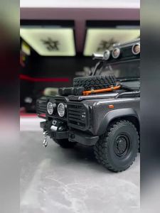 MAKEDA | 1:24 Scale Defender 110 Model Car Diecast Alloy Toy Doors Opened Pull Back Off-road Vehicle Fine Details Models Indoor Display