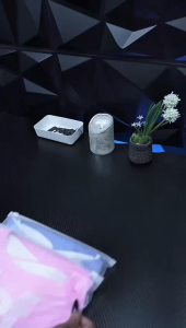 Lief - Kaos Twotone Polos Wanita Warna Biru dan Putih Bahan Cotton Combed All Size