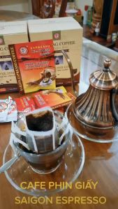 Cà phê phin giấy Relax Blend -Saigon Espresso - KLT: 150g/Hộp 10 gói/hộp (15g/gói) - Rang mộc 100% cà phê nguyên chất không hương liệu vị đậm đà chua nhẹ thơm tự nhiên với phong cách pha hiện đại và sành