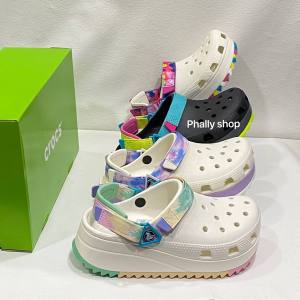 รองเท้าใส่เที่ยวดูดี รองเท้า Crocs Hiker Clog สำหรับผู้หญิง